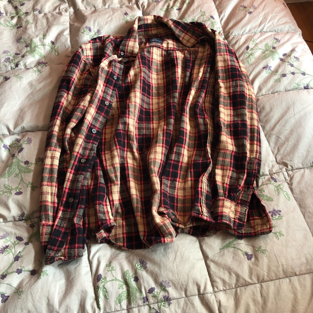 Black and Orange thrifted men’s flannel
